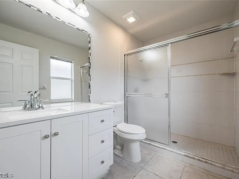 4522-4524 SW 7th Pl — Photo 11
