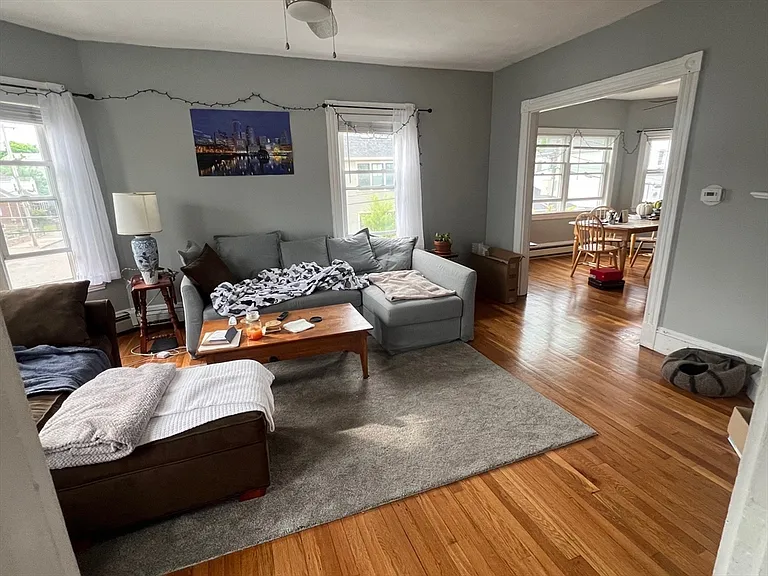 13 Edward St #2 — Photo 5