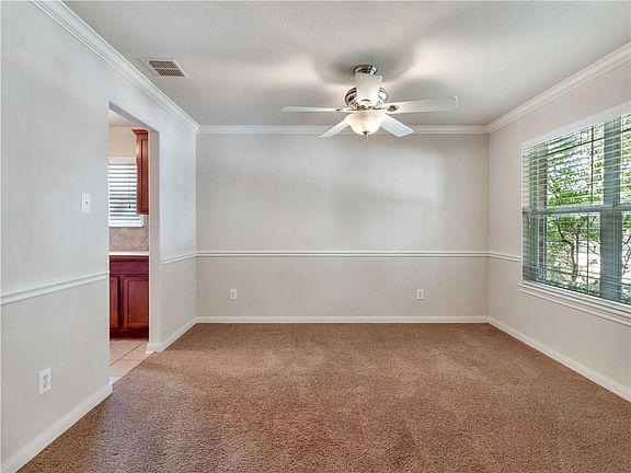 5th image of 7704 Shasta Dr