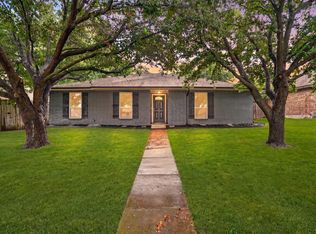 4539 Preston Trail Dr, Mesquite, TX 75150