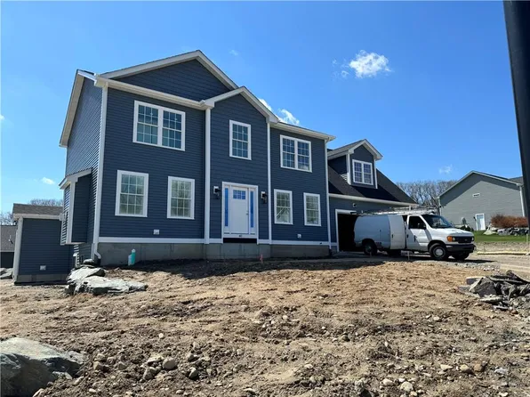40 Abatecola Way, Johnston, RI 02919