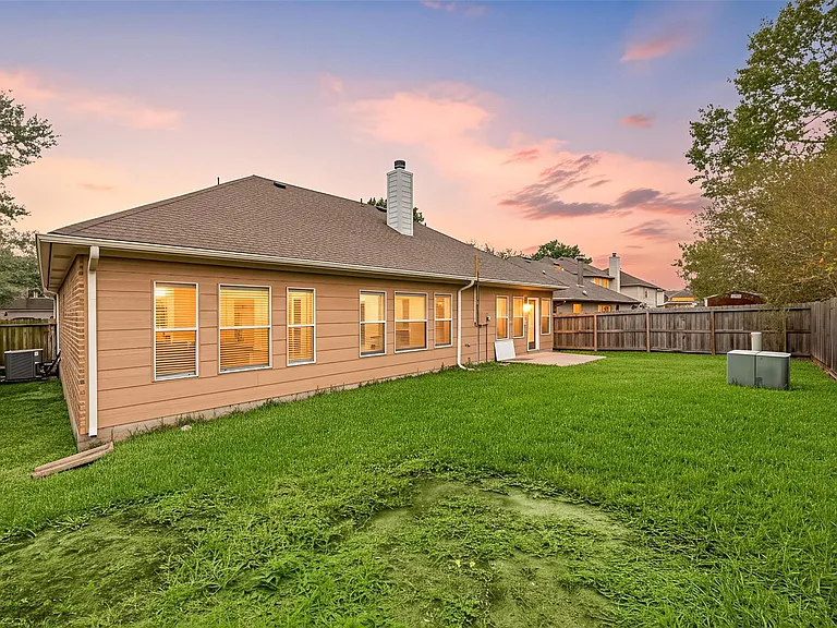 13735 Sablegarden Ln — Photo 18