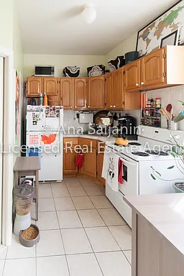 Rented by Citi Zone Realty | media 27