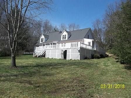 5th image of 166 Cranberry Hills Ln