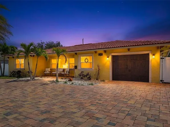 3890 Benson Ave N, Saint Petersburg, FL 33713