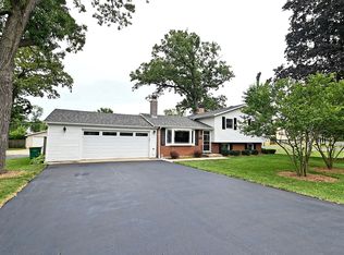 33061 N Sears Blvd, Grayslake, IL 60030