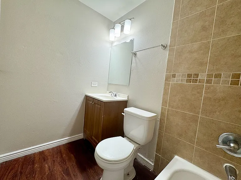 1400 W Mississippi Ave #207 — Photo 5