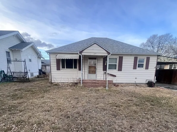 217 N 1st St, Johnstown, CO 80534