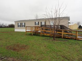 90 Evelyn Mae Dr, Benton, KY 42025