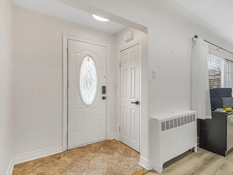 3318 Sinnicks Ave — Photo 5