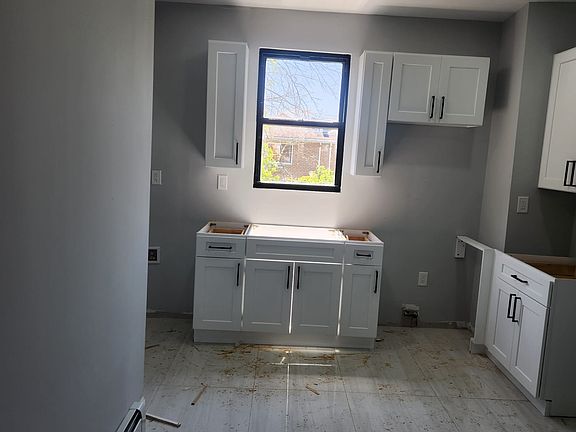 5th image of 746 E 217th St Unit 3