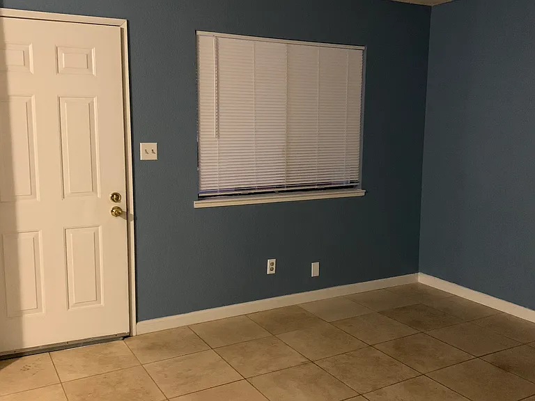 2584 Gareth Cir — Photo 13