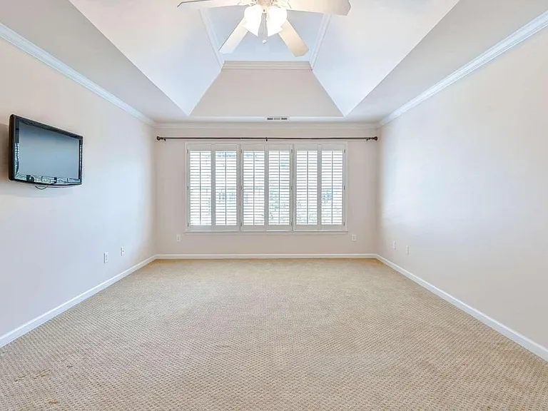 345 Eastcote Dr — Photo 28