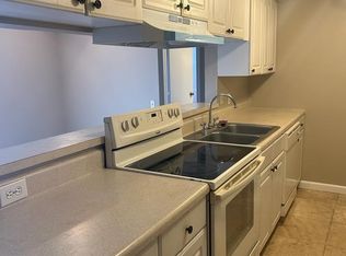 4451 Treehouse Ln #E, Tamarac, FL 33319