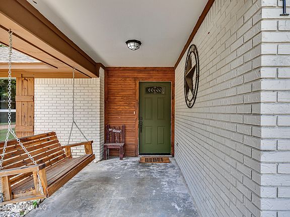 4th image of 126 Ridge Rd