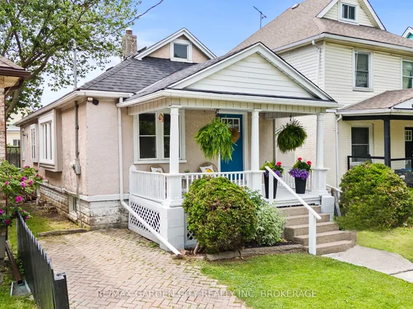 247 Lake St, Saint Catharines, ON L2R 5Z5