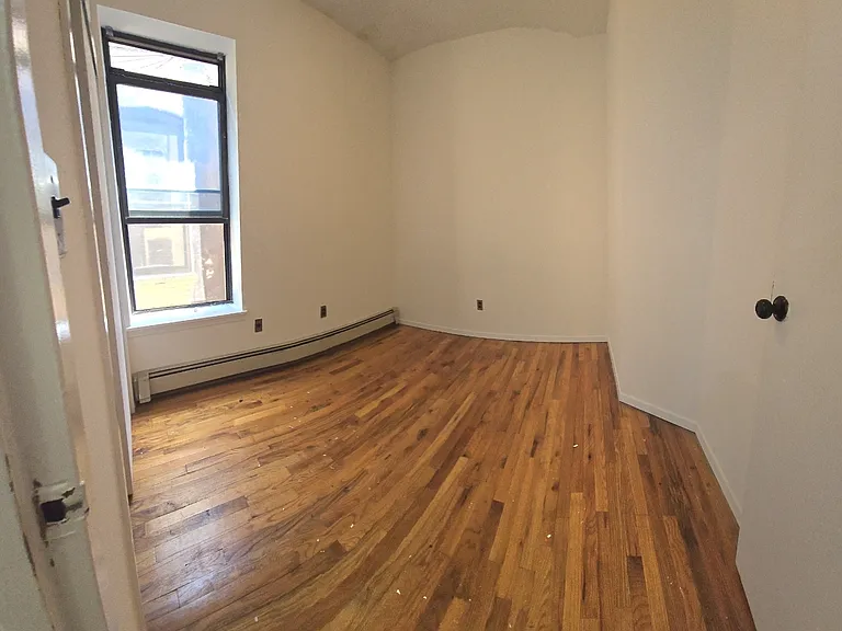 205 W 102nd St #5F — Photo 8