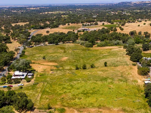 7647 Wise Rd, Auburn, CA 95603