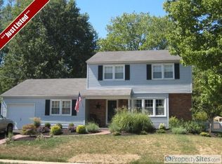 204 Valley Dr, Morrisville, PA 19067