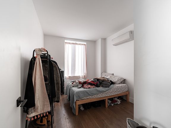 5th image of 323 E 19th St APT 7E