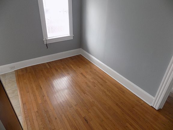 3rd image of 115 College Ave APT 2