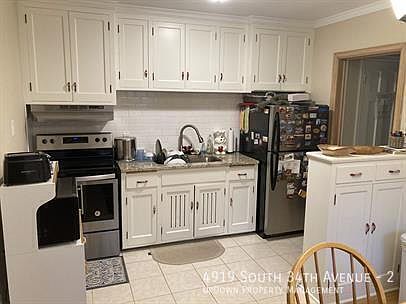 4th image of 4919 34th Ave S #2