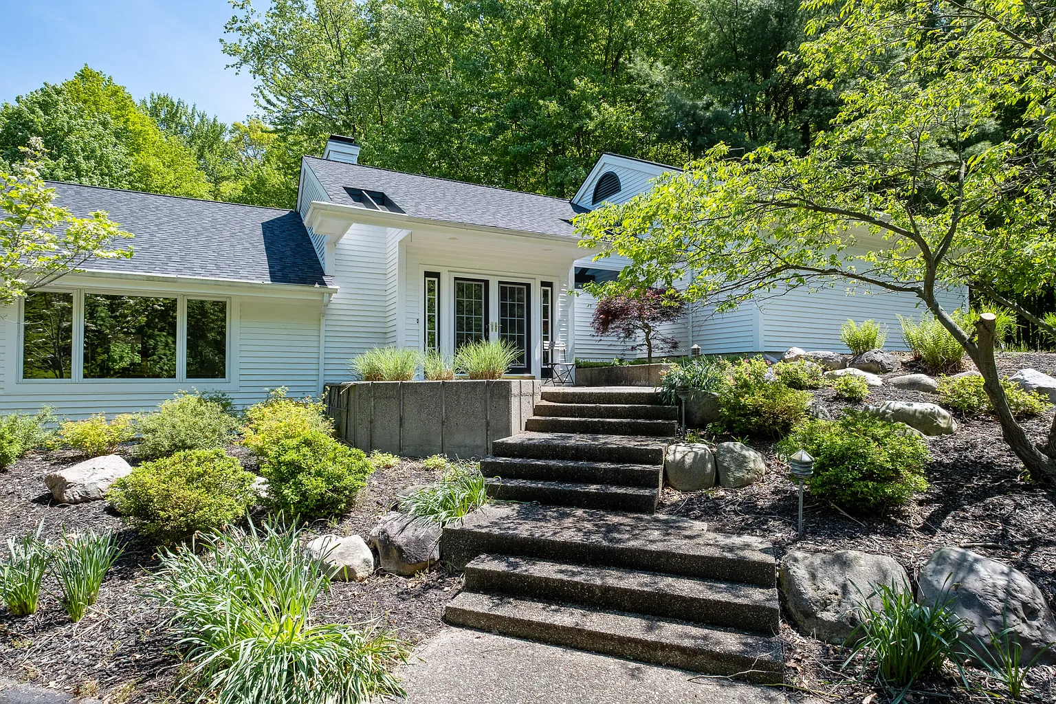 1950 Boxthorn Ct SE photo 1
