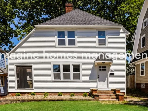 1647 Parkwood Rd, Lakewood, OH 44107