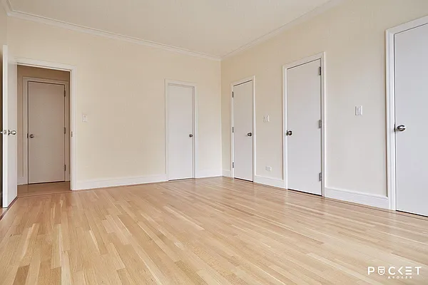 Rented by PocketBroker Inc | media 24