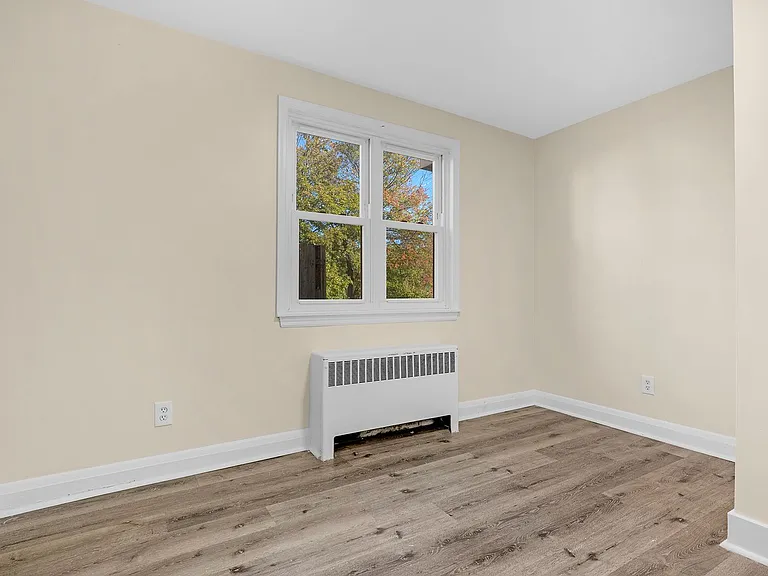 1722 Yakona Rd — Photo 11