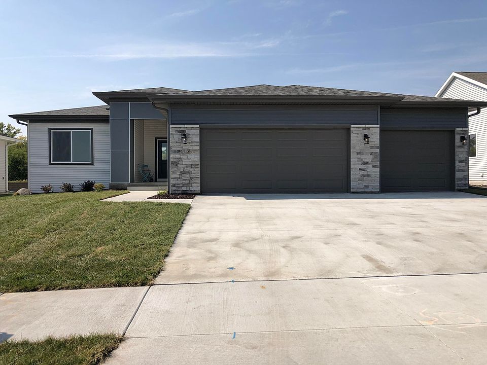 1st image of 613 Dotson Dr