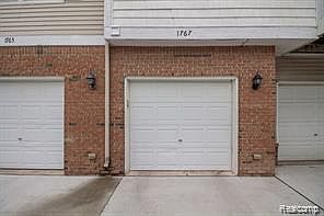 2nd image of 1767 Welland St