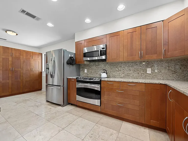 11532 Spicewood Pkwy — Photo 6