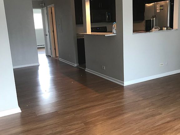 5th image of 4031 Bonhill Dr #2B