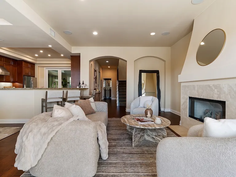 23963 De Ville Way #11 — Photo 1
