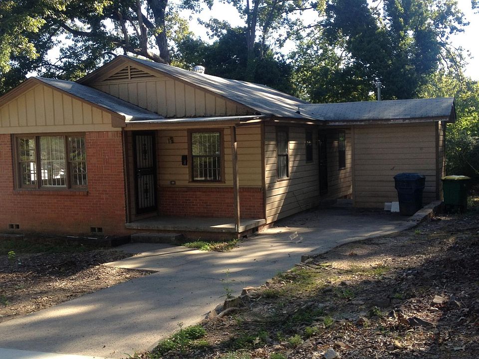 Front of House-Off street parking.