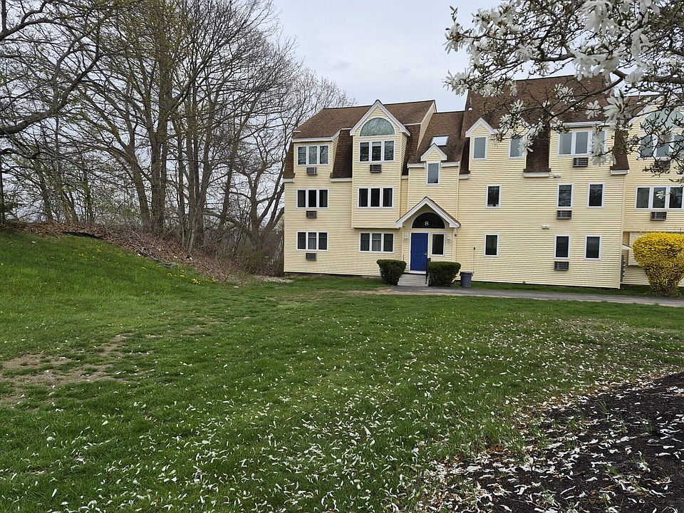 1st image of 1373 POST Road #8D