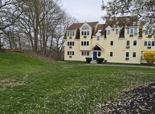 1373 Post Rd #8D, Wells, ME 04090