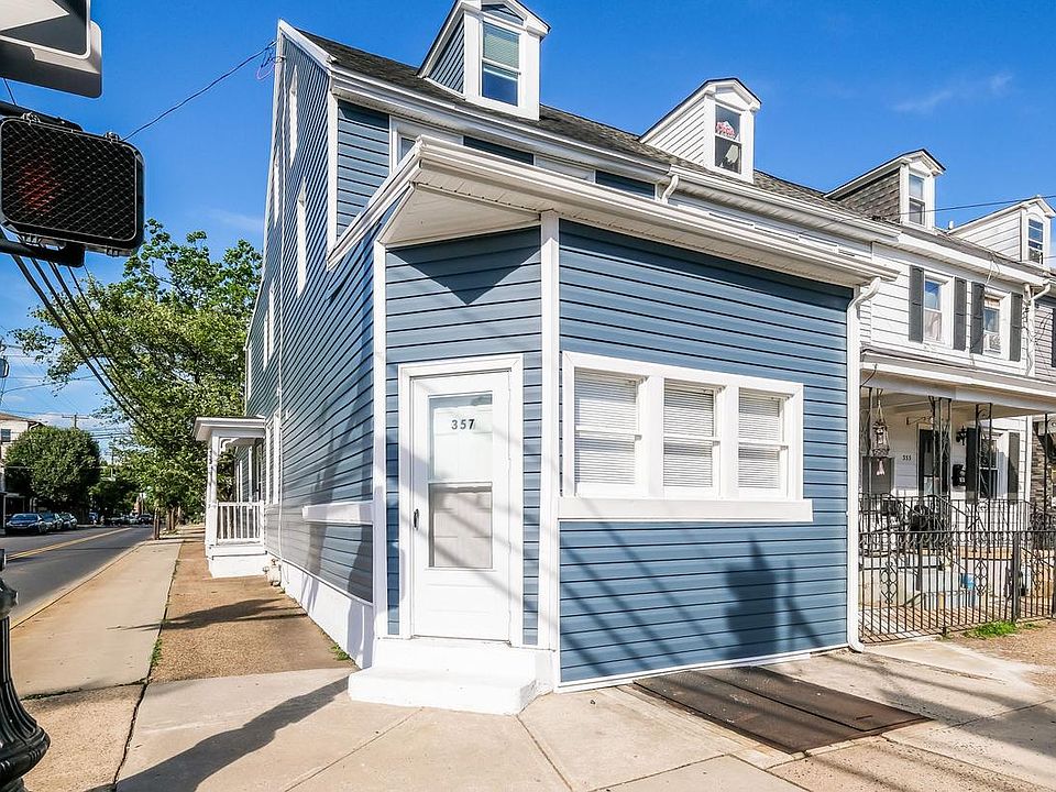 1st image of 357 Washington St