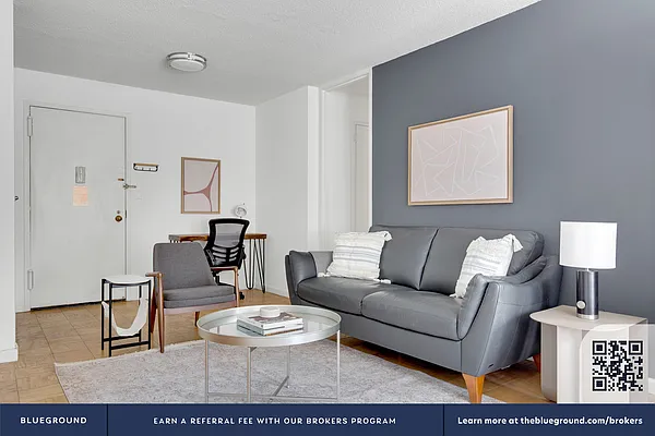 Rented by The Blueground | media 4