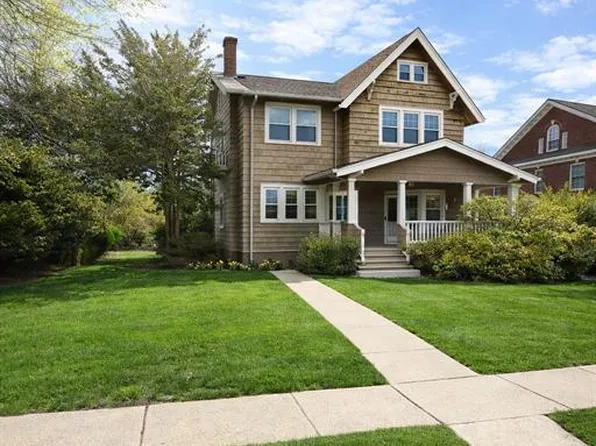 327 Rutland Ave, Teaneck, NJ 07666