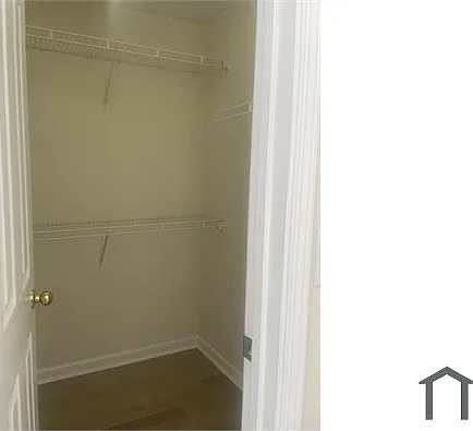 8327 Wallace Glen Dr — Photo 12