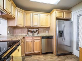 3216 SE 8th St APT 204, Pompano Beach, FL 33062