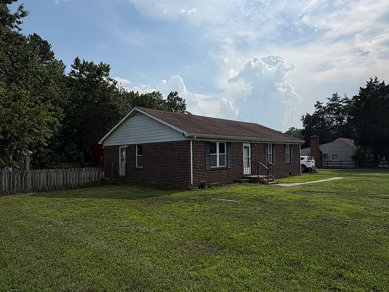 2339 Piping Tree Ferry Rd — Photo 1