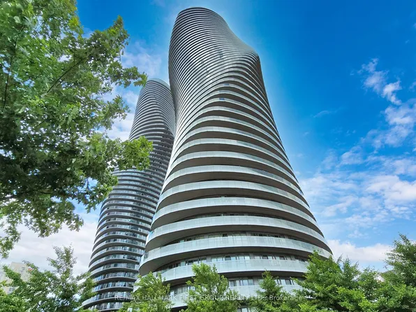 50 Absolute Ave #3801, Mississauga, ON L4Z 0A8