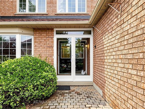 2nd image of 28 Delancey Cres