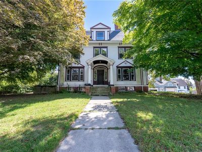 38 Oakley Rd, Woonsocket, RI, 02895