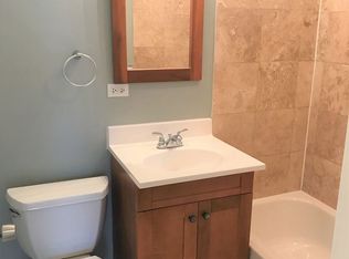 2641 W Estes Ave APT 2A, Chicago, IL 60645