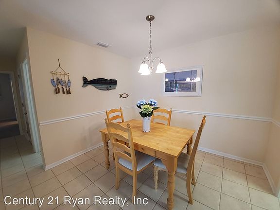 5th image of 2100 W Beach Dr APT S201