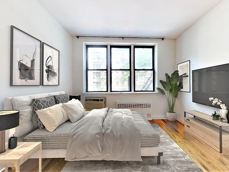 312 E 90th St #3C — Photo 2